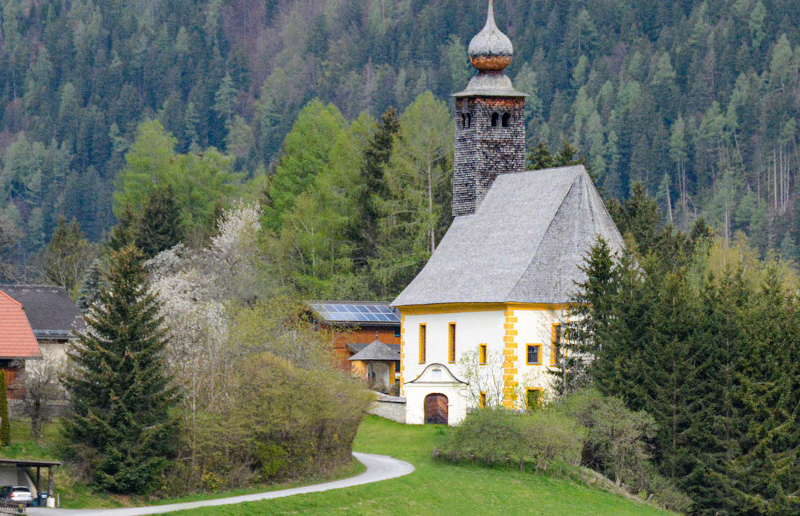 © Heinz Bosic Hl. Maria in den Dornen zu Saurau, gen. 1500.